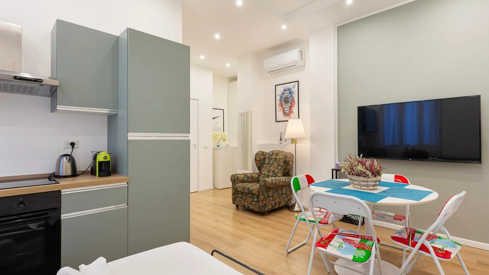 Graceful FlatWi-Fi & Peaceful! Apartment Milan Italy